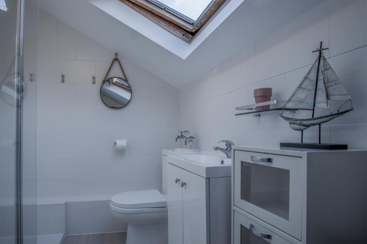Caleb'S Cottage - 4 Bedroom Cottage - Solva Eksteriør bilde